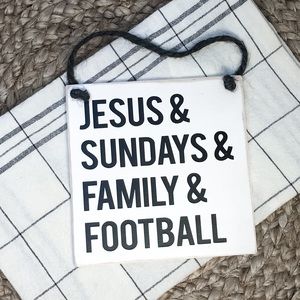 🛒2/$18🛒 Jesus Sundays Family Football Sign